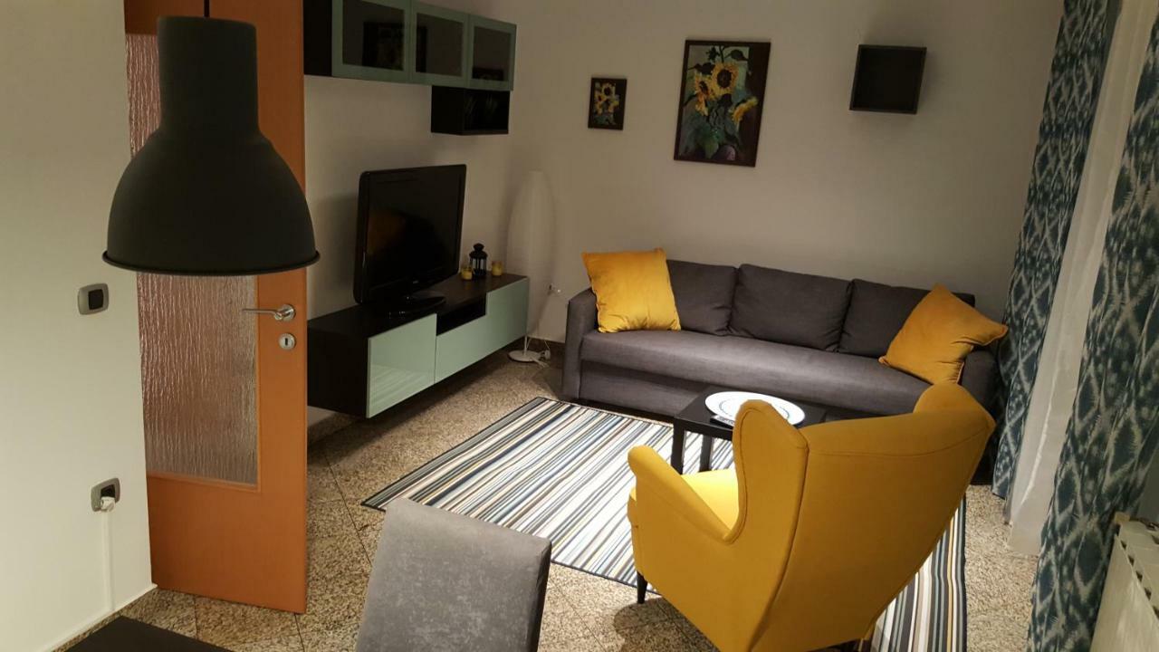 Apartment Dora Rijeka Exterior photo